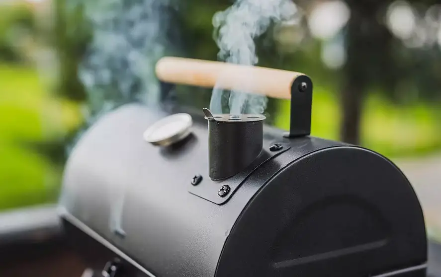 How To Season An Electric Smoker: 7 Best Tips & Helpful Guide